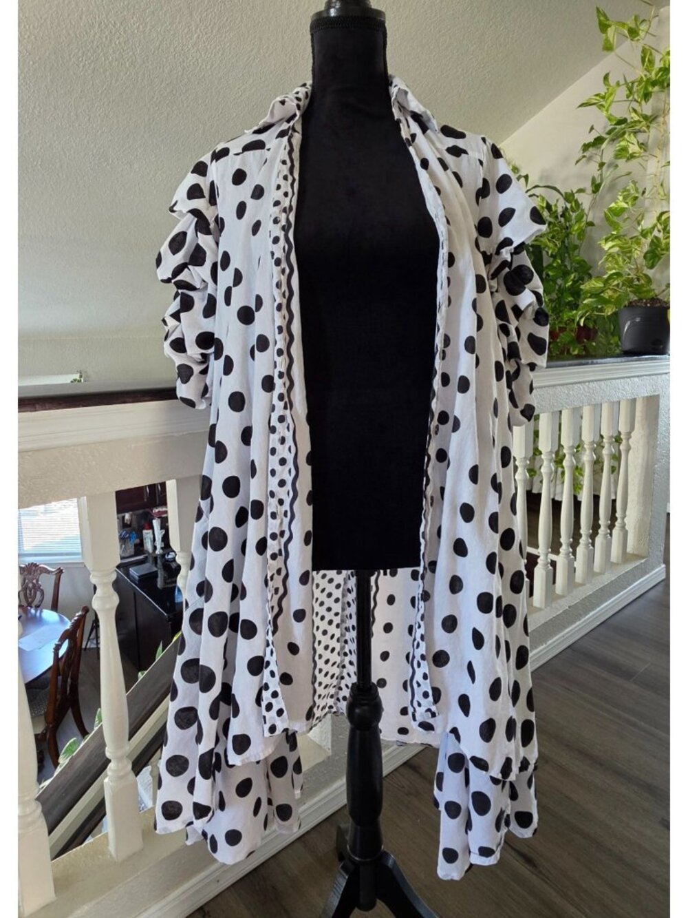 Polka Dot Ruffle Sleeve Cotton Tunic Dress By Step In Style S White/Black Lightw - Picture 6 of 16